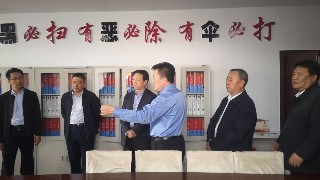呼伦贝尔市委副书记,政法委书记常青一行到根河院调研